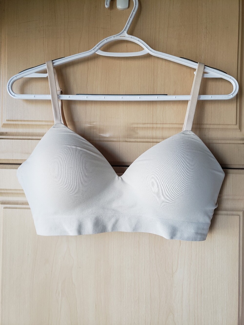 Wireless Light Cream Padded Comfort Bra with Adjustable Straps